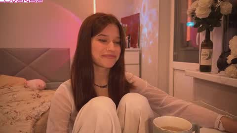 Sandra  Next Stream  pm MSK 5 pm UTC1pm EDT online show from February 21, 5:20 pm