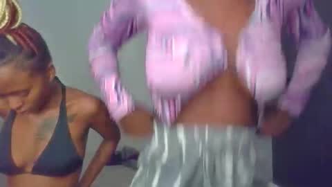 peach_ebonny online show from May 13, 8:13 am