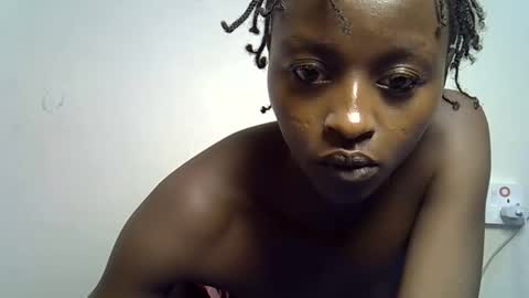peachy_ebony online show from December 22, 3:02 am