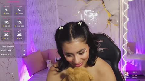 peachy_tay online show from February 17, 12:15 pm