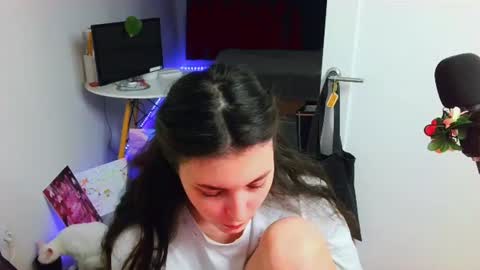 Peachy online show from July 2, 7:19 pm