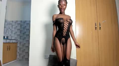 peachy online show from November 7, 8:33 pm