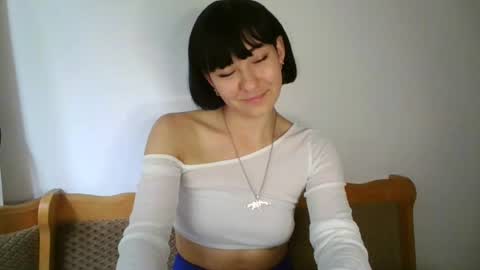 pearlgirl2006 online show from July 7, 2:21 pm