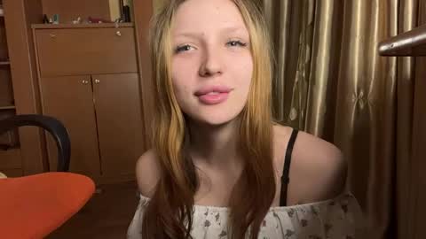 Zlata online show from May 30, 5:44 pm