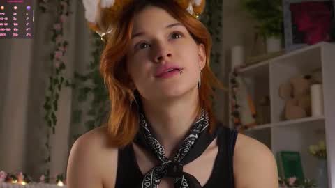 Lily online show from November 15, 1:29 am