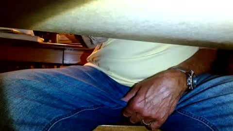 peecocktail online show from September 29, 6:01 am