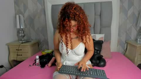  Penelope  online show from May 21, 3:46 am