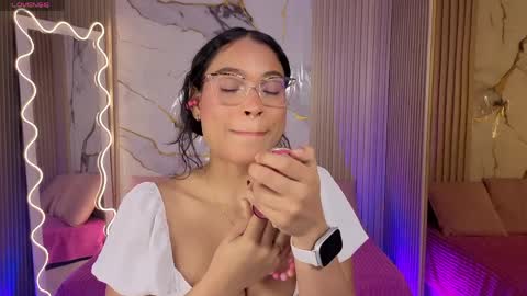 penelope online show from April 12, 3:21 am