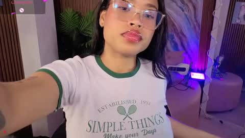 penelope online show from April 25, 3:41 am