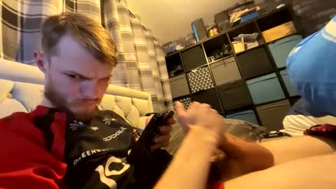 Penguin online show from October 16, 8:29 pm