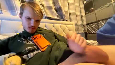 Penguin online show from January 14, 2:08 am