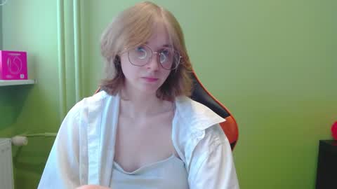 Penny online show from May 14, 6:44 am