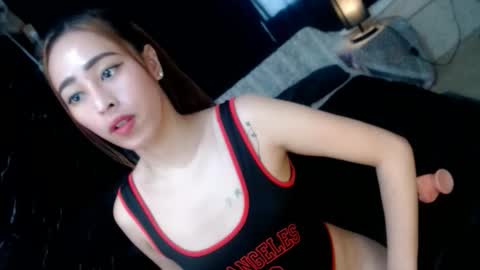 Sweet Gwen online show from December 2, 8:34 am