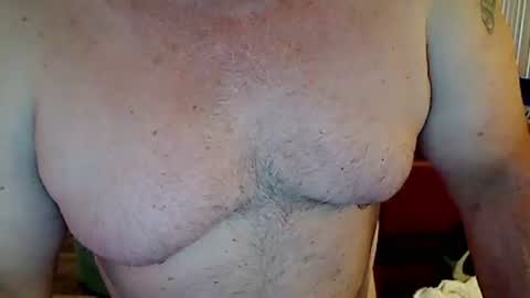 perfecto1957 online show from October 21, 6:11 pm