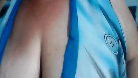 perlita070822 online show from July 16, 3:54 am