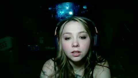 princess18 18 online show from April 8, 11:41 pm
