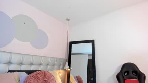 Snapshot of pervert_lizza chatting on March 4, 11:40 am Lizza online show from March 4, 11:40 am