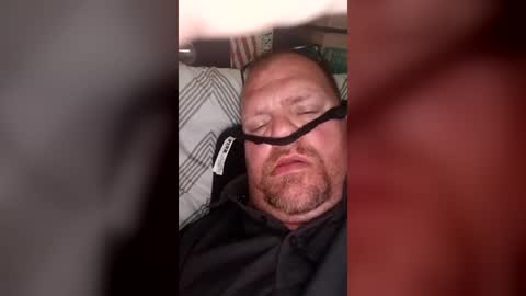 pervymikey1105 online show from June 23, 7:16 am