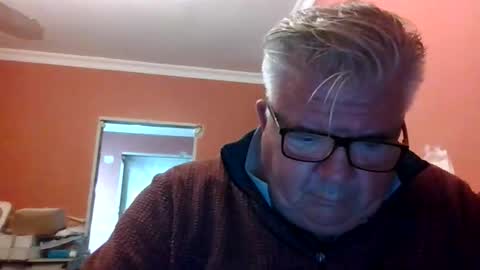 pete112991 online show from October 4, 1:42 pm