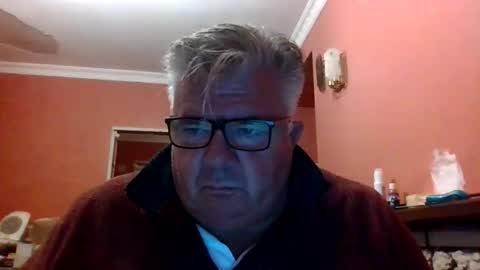 pete112991 online show from October 6, 9:10 pm