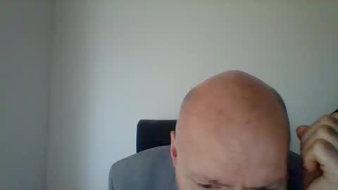 Snapshot of peter19599 chatting on February 22, 3:14 pm peter19599 online show from February 22, 3:14 pm