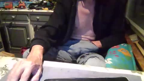 Snapshot of peter_on_kik chatting on October 19, 3:55 am make me cum in pvt dutch german daddy c2c bigcock online show from October 19, 3:55 am