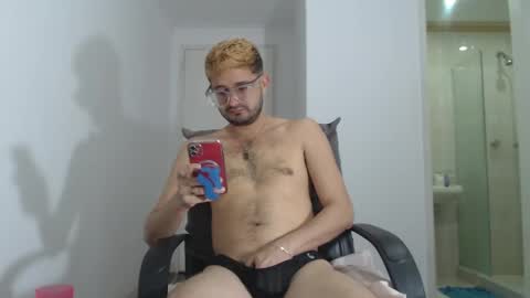 FELIPE online show from December 6, 11:39 am