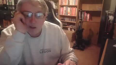 peterinohio57 online show from October 19, 11:42 pm