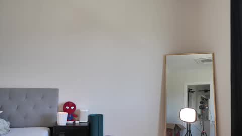 Peter Parker online show from September 28, 7:45 pm