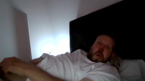 jelle online show from May 14, 12:36 pm