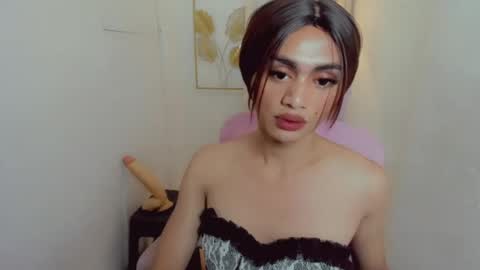 petite_barbie88 online show from July 11, 1:03 pm