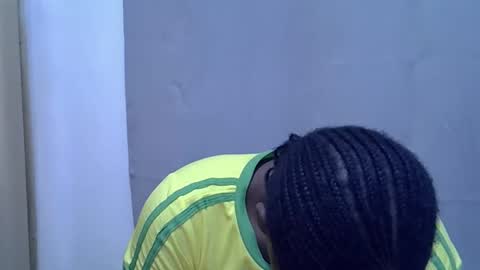 petite_melan online show from September 16, 11:23 am