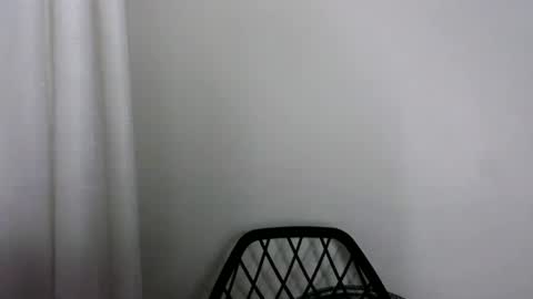 petite_princes online show from July 3, 12:26 am