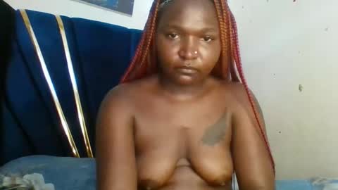 petite_shan online show from March 28, 9:54 am