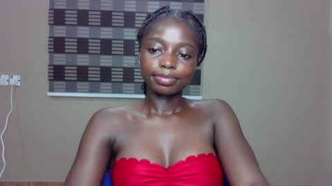 petitexxebony online show from June 23, 3:25 am