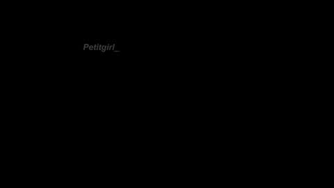 Snapshot of petitgirl_ chatting on February 1, 9:51 pm  J A S S  online show from February 1, 9:51 pm