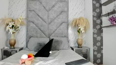 Peyton online show from May 4, 6:03 pm