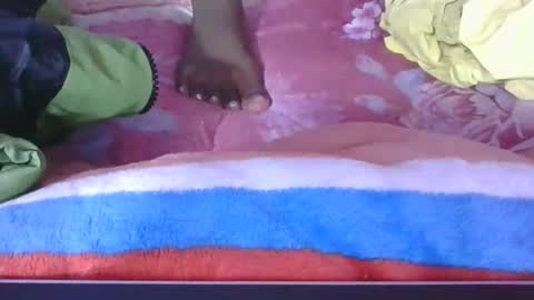 phania185885 online show from May 1, 4:39 am