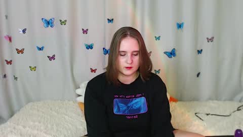 Snapshot of phantommira chatting on February 5, 10:55 pm phantommira online show from February 5, 10:55 pm