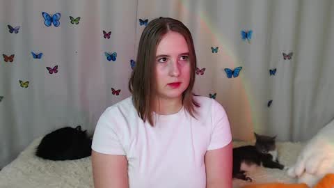 Snapshot of phantommira chatting on February 7, 10:09 pm phantommira online show from February 7, 10:09 pm