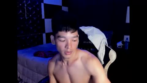 Snapshot of philhotbody chatting on September 9, 1:55 pm AJ online show from September 9, 1:55 pm