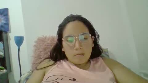 phoop_lilaa online show from February 6, 8:55 pm