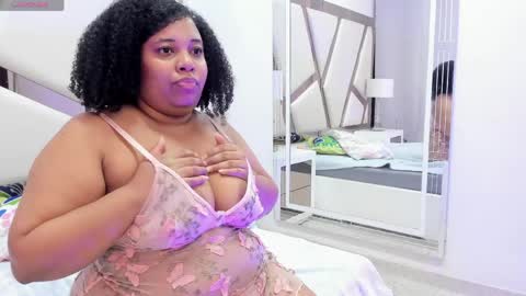 phyllisdunbar online show from April 7, 9:28 pm