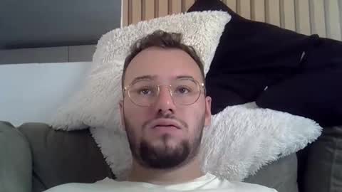 piazaocwbbb online show from December 13, 9:10 pm