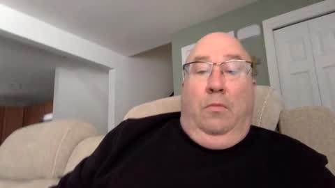 pickme11113 online show from March 4, 12:44 pm