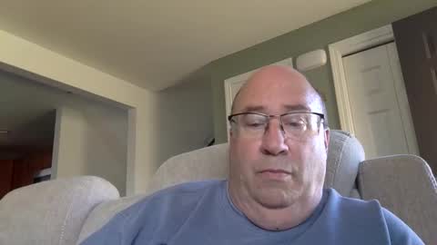 pickme11113 online show from October 28, 5:25 pm