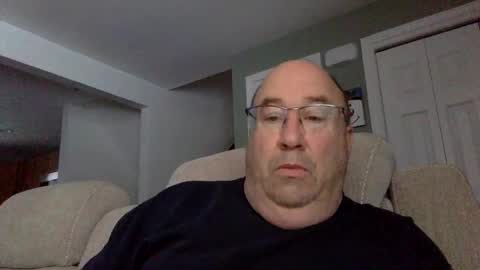 pickme11113 online show from December 3, 12:44 pm