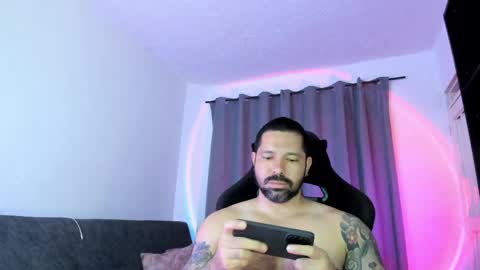 Pierre online show from May 16, 2:08 am