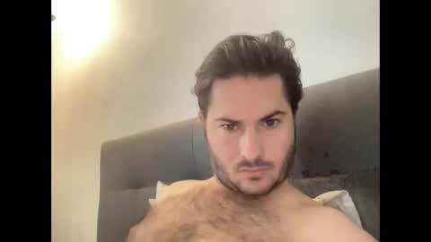 pierrot462900 online show from November 14, 9:22 am