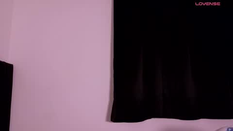 pikashuu7u7 online show from September 29, 4:00 am